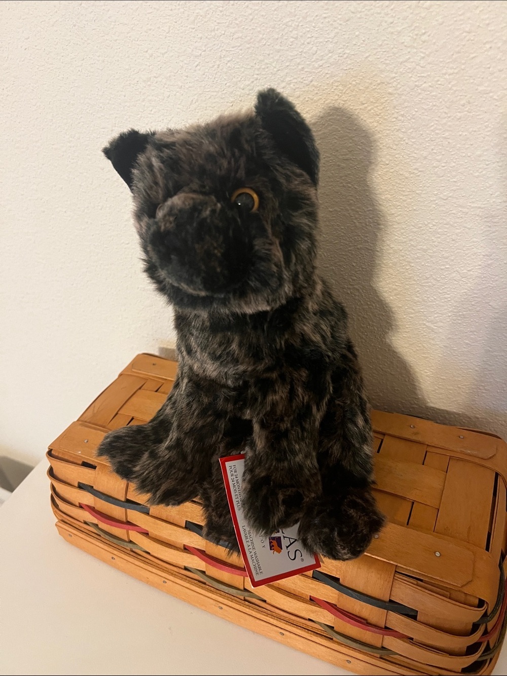 NWT Douglas Cuddle Toys Margot Cat Tortie Tortoiseshell Stuffed Animal Plush 9"